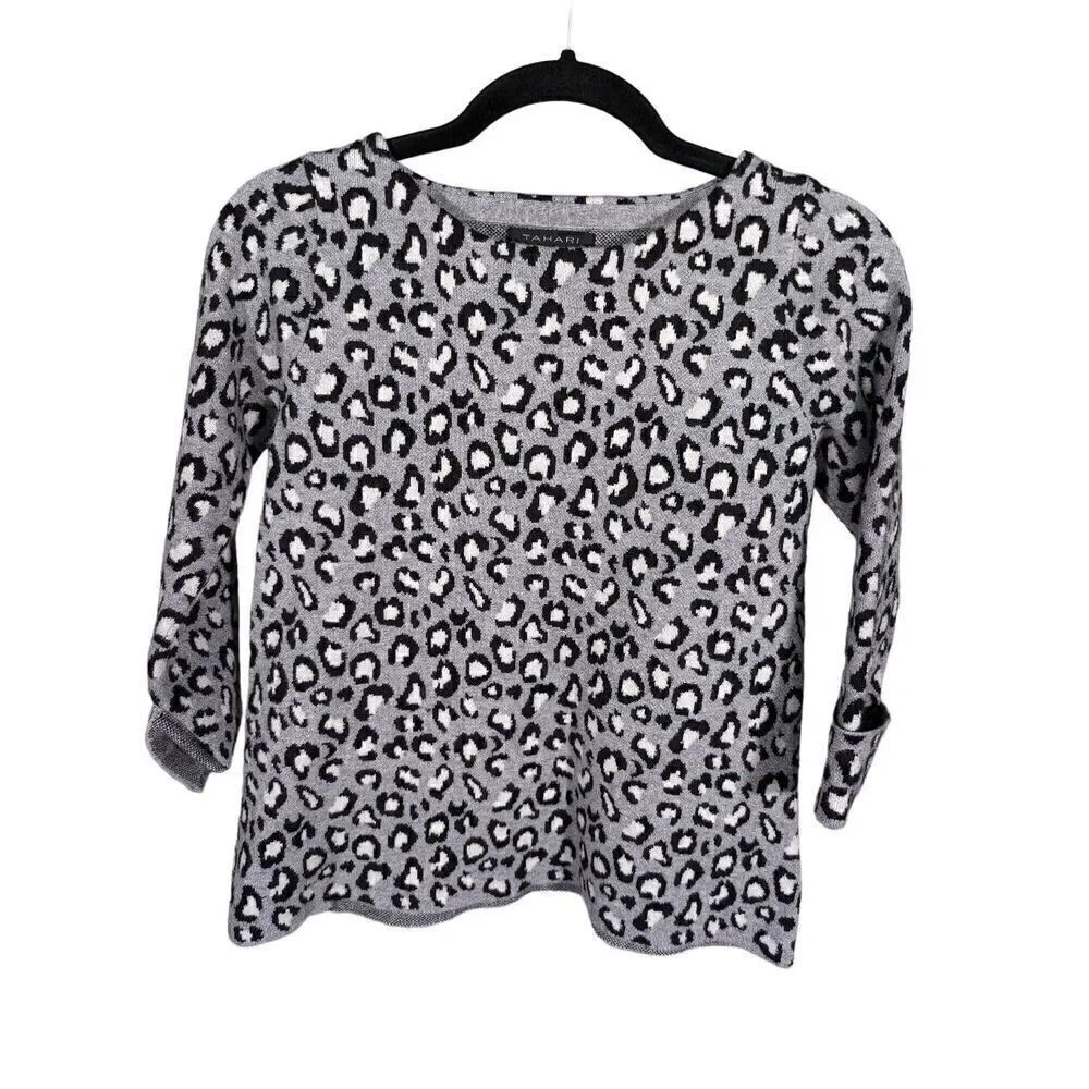 Tahari Leopard Sweater Animal Print Cuffed Sleeves Size XS